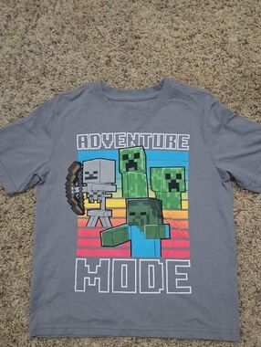 Minecraft Boys Gray 'Adventure Mode' Short Sleeve Tee